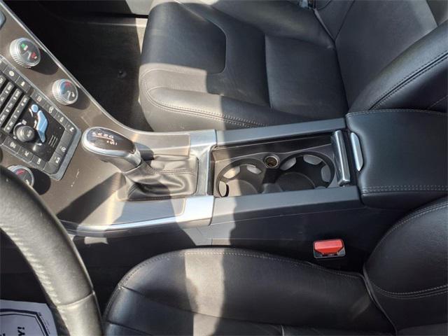 used 2016 Volvo XC60 car, priced at $9,300