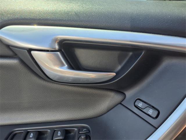 used 2016 Volvo XC60 car, priced at $9,300