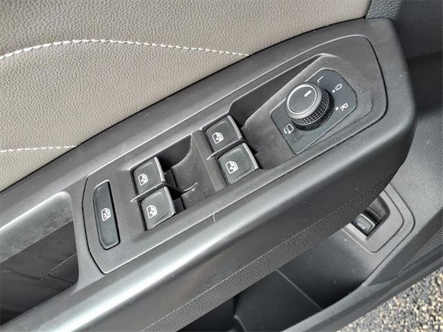 used 2023 Volkswagen Atlas car, priced at $36,900