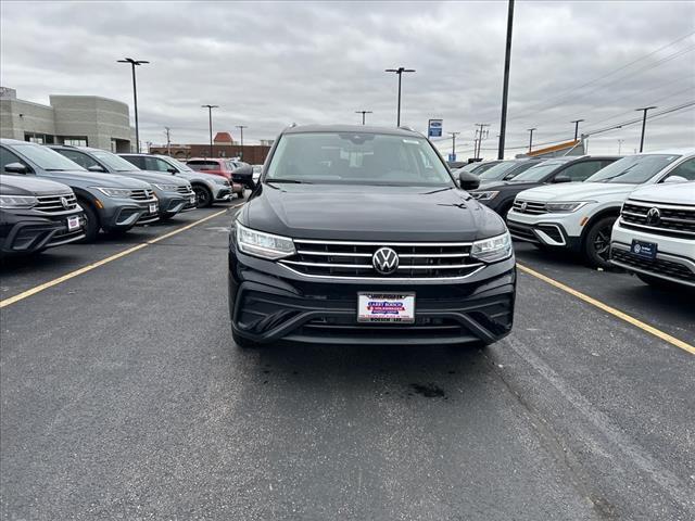 new 2024 Volkswagen Tiguan car, priced at $30,870