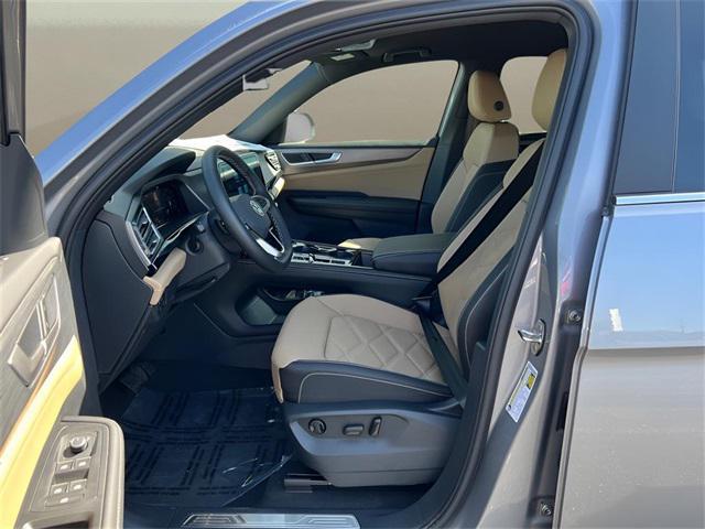 new 2025 Volkswagen Atlas Cross Sport car, priced at $39,625