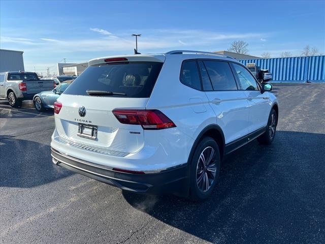 new 2024 Volkswagen Tiguan car, priced at $31,468