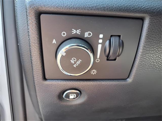 used 2019 Jeep Grand Cherokee car, priced at $13,700