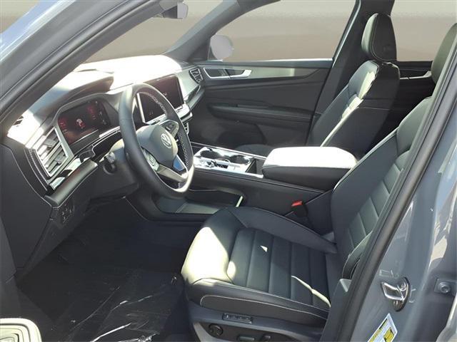 new 2026 Volkswagen Atlas Cross Sport car, priced at $49,353