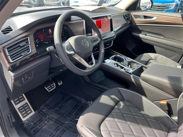 new 2025 Volkswagen Atlas car, priced at $50,411
