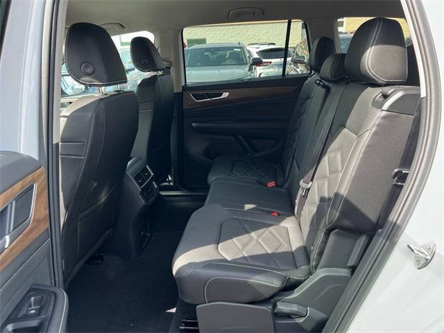 new 2025 Volkswagen Atlas car, priced at $41,943