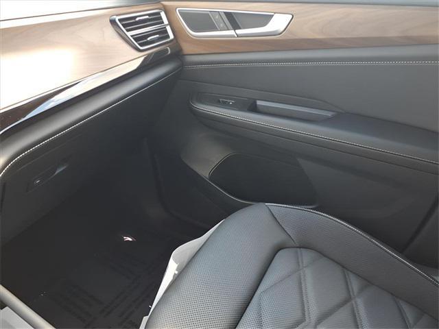 new 2026 Volkswagen Atlas car, priced at $41,137