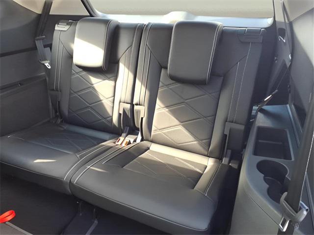 new 2026 Volkswagen Atlas car, priced at $41,137