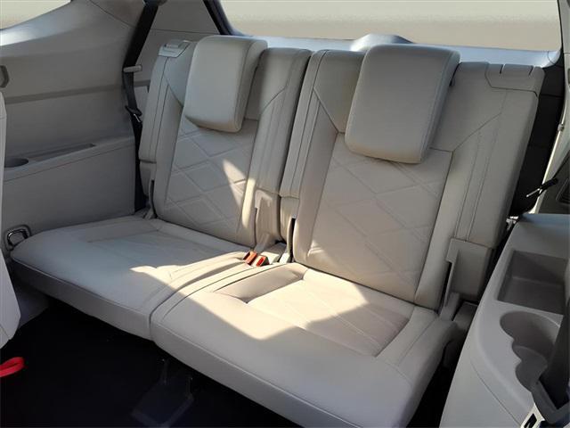 new 2026 Volkswagen Atlas car, priced at $47,120