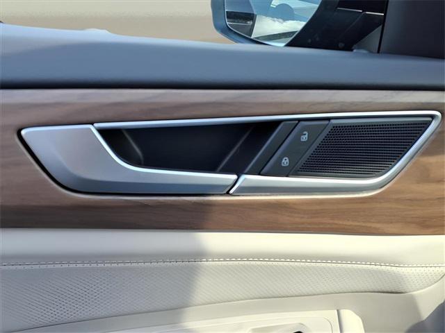 new 2026 Volkswagen Atlas car, priced at $47,120