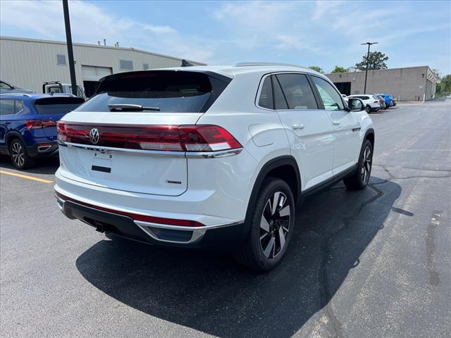 new 2024 Volkswagen Atlas Cross Sport car, priced at $42,863