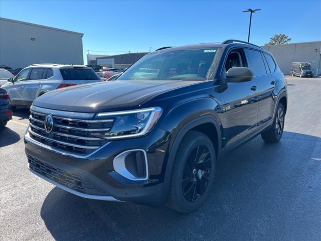 new 2024 Volkswagen Atlas car, priced at $40,186