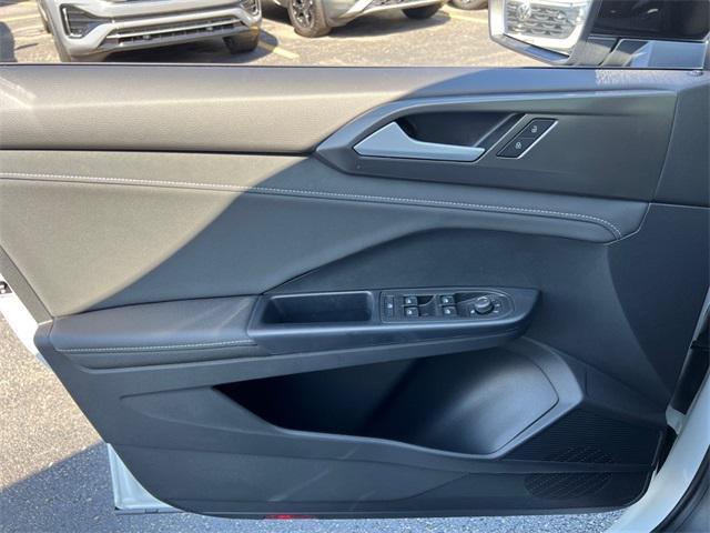 new 2025 Volkswagen Taos car, priced at $32,116