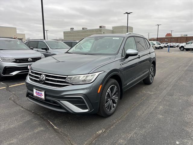 new 2024 Volkswagen Tiguan car, priced at $31,468