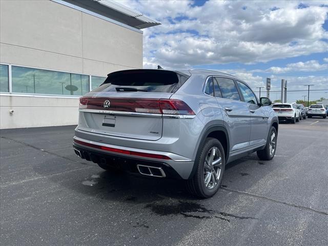 new 2024 Volkswagen Atlas Cross Sport car, priced at $43,742