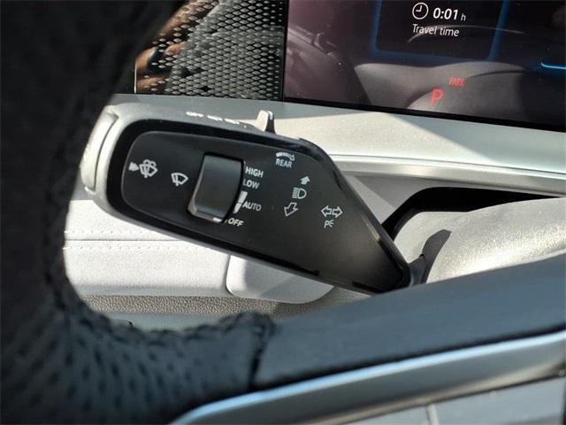 new 2025 Volkswagen Tiguan car, priced at $36,680