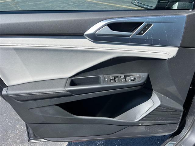 new 2025 Volkswagen Taos car, priced at $31,969