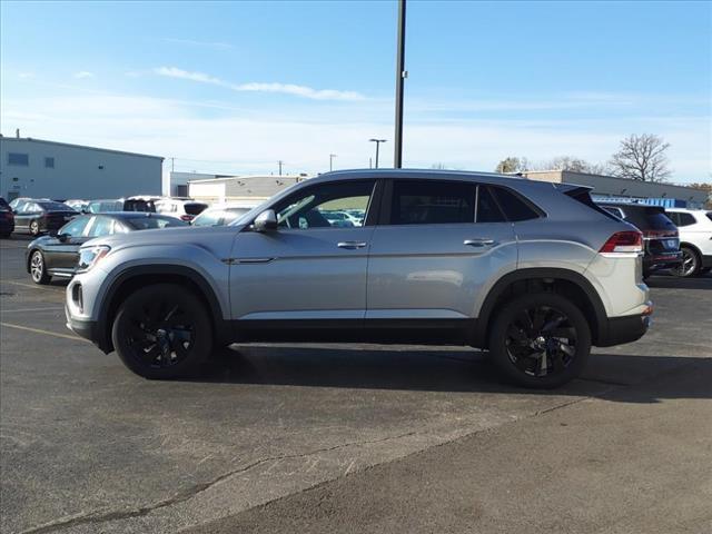 used 2024 Volkswagen Atlas Cross Sport car, priced at $39,800