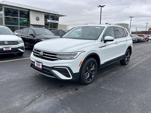 new 2024 Volkswagen Tiguan car, priced at $31,107