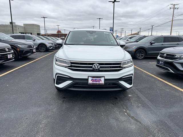 new 2024 Volkswagen Tiguan car, priced at $31,107