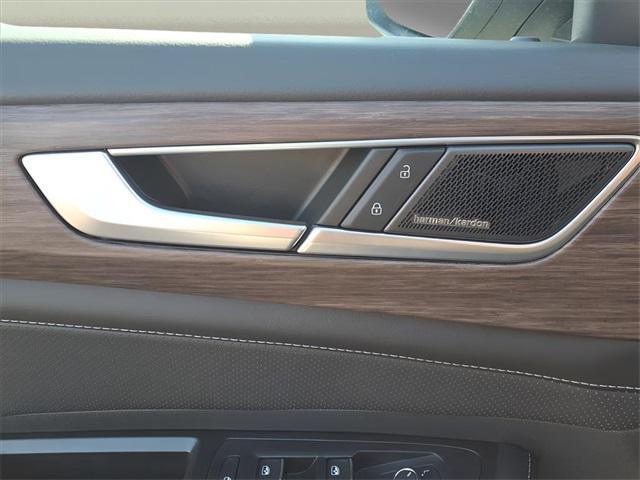 new 2026 Volkswagen Atlas car, priced at $53,681