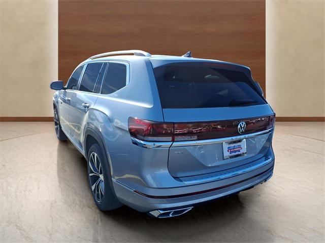 new 2026 Volkswagen Atlas car, priced at $53,681