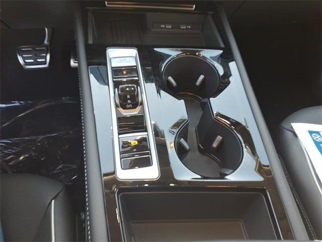 new 2026 Volkswagen Atlas car, priced at $53,681