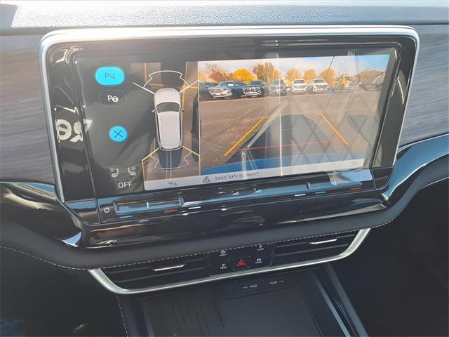 new 2026 Volkswagen Atlas car, priced at $53,681