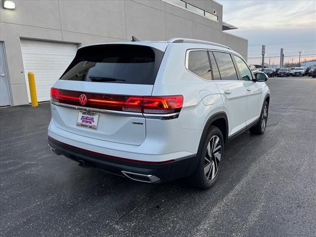 new 2024 Volkswagen Atlas car, priced at $43,490