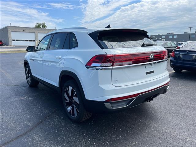 new 2024 Volkswagen Atlas Cross Sport car, priced at $38,765