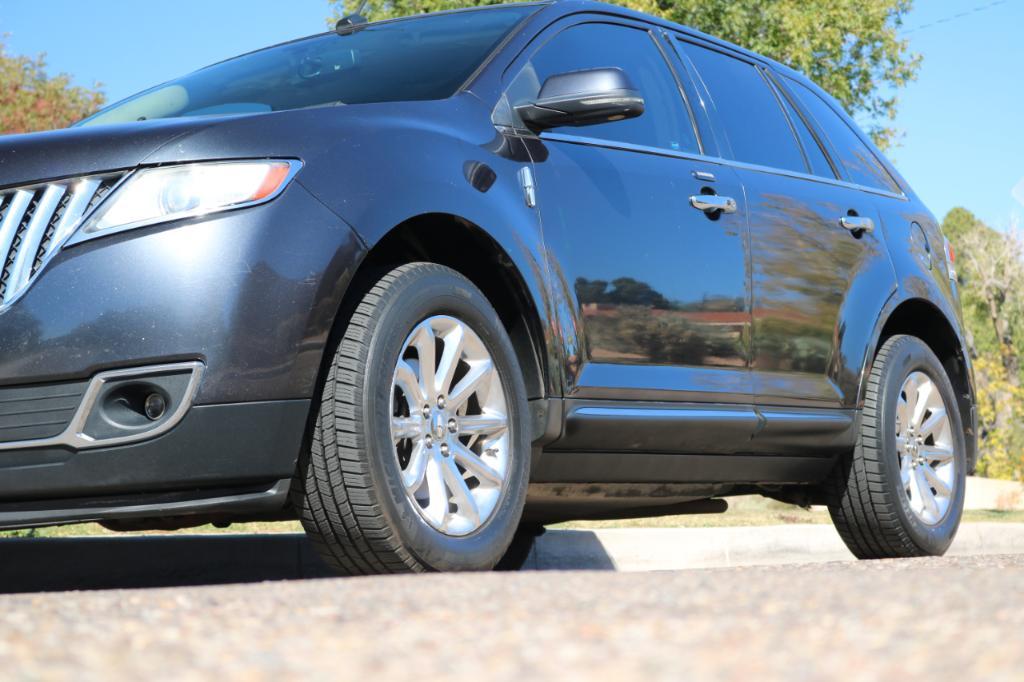 used 2013 Lincoln MKX car, priced at $9,950