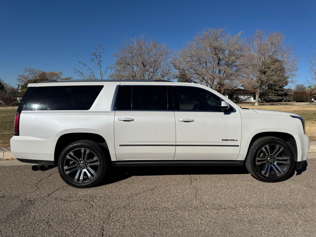 used 2018 GMC Yukon XL car, priced at $33,950