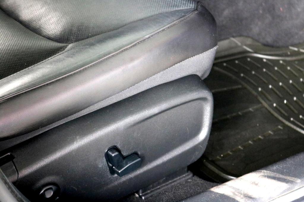 used 2019 Chrysler 300 car, priced at $19,950