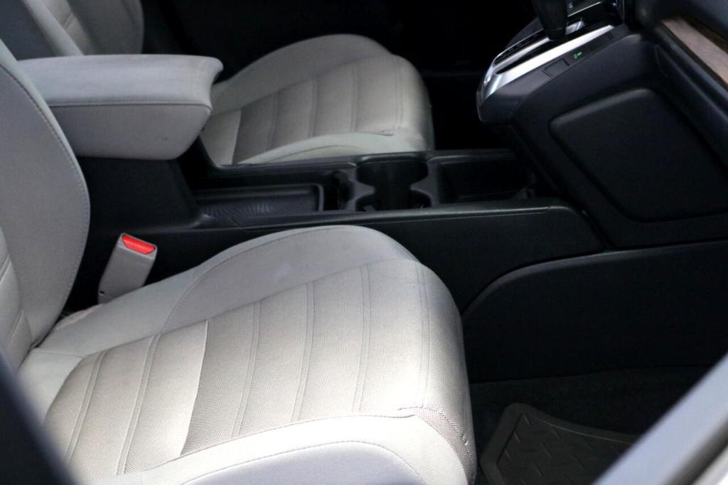 used 2017 Honda CR-V car, priced at $17,950