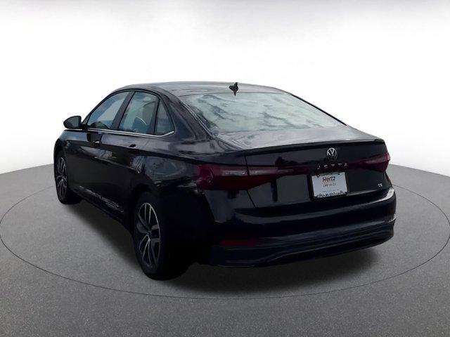 used 2025 Volkswagen Jetta car, priced at $21,321