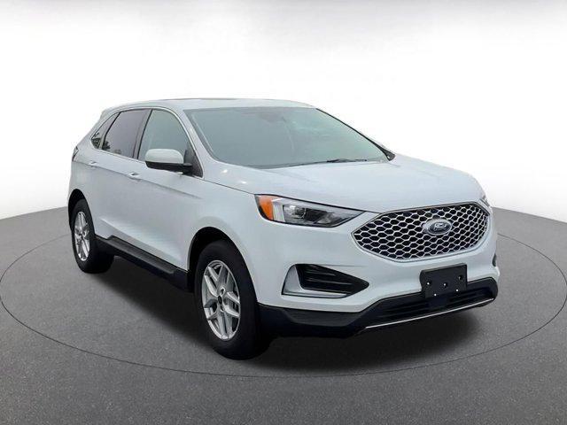 used 2024 Ford Edge car, priced at $26,091