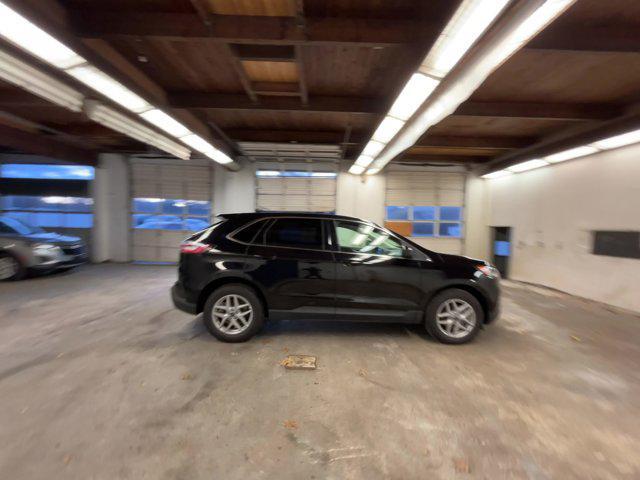 used 2024 Ford Edge car, priced at $25,955