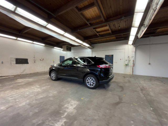 used 2024 Ford Edge car, priced at $25,955