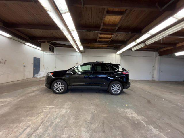 used 2024 Ford Edge car, priced at $25,955