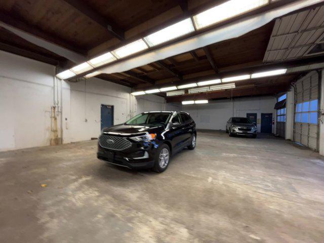 used 2024 Ford Edge car, priced at $25,955