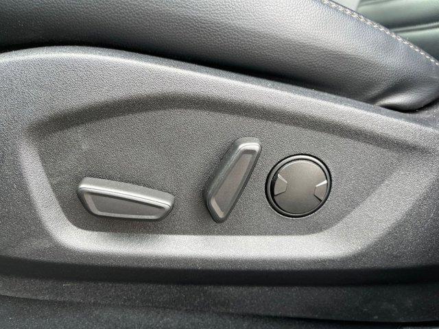 used 2024 Ford Edge car, priced at $24,533