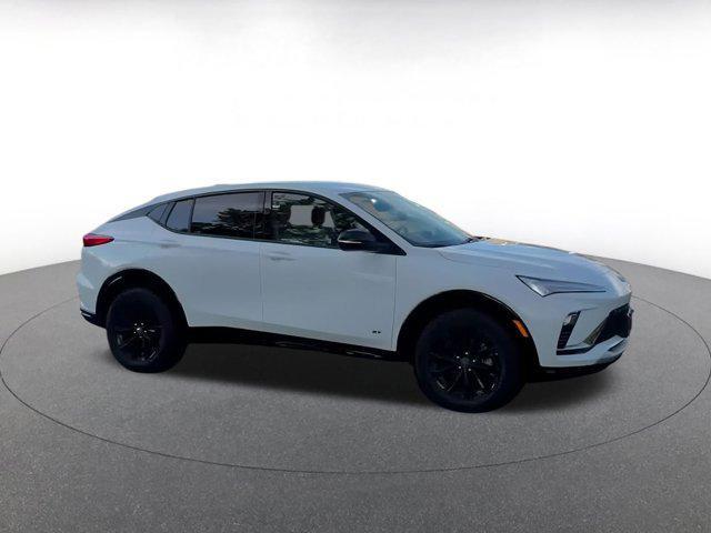 used 2025 Buick Envista car, priced at $24,307