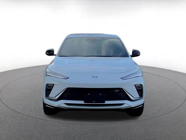 used 2025 Buick Envista car, priced at $24,307