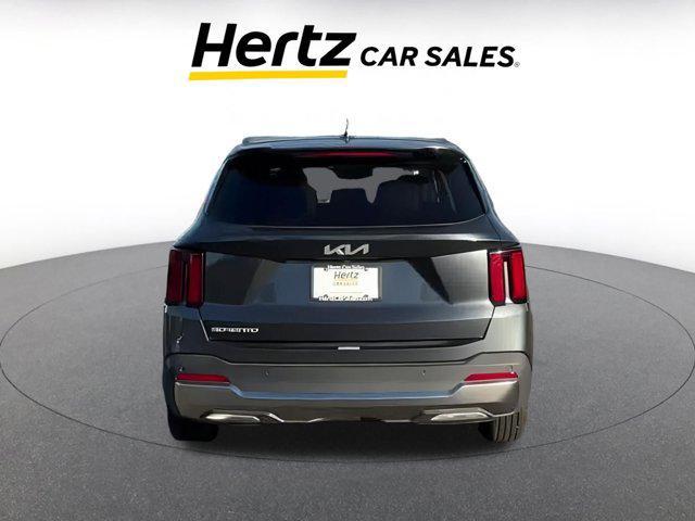 used 2024 Kia Sorento car, priced at $29,697