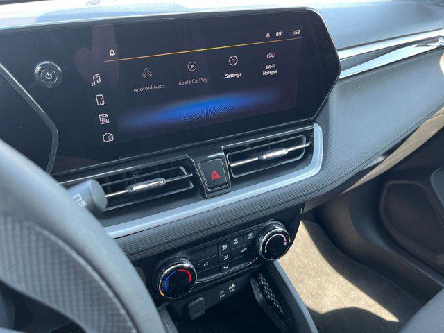 used 2024 Chevrolet TrailBlazer car, priced at $20,880