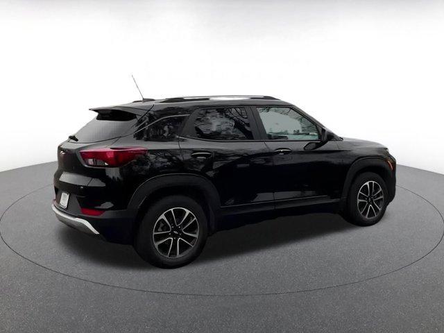 used 2025 Chevrolet TrailBlazer car, priced at $21,400