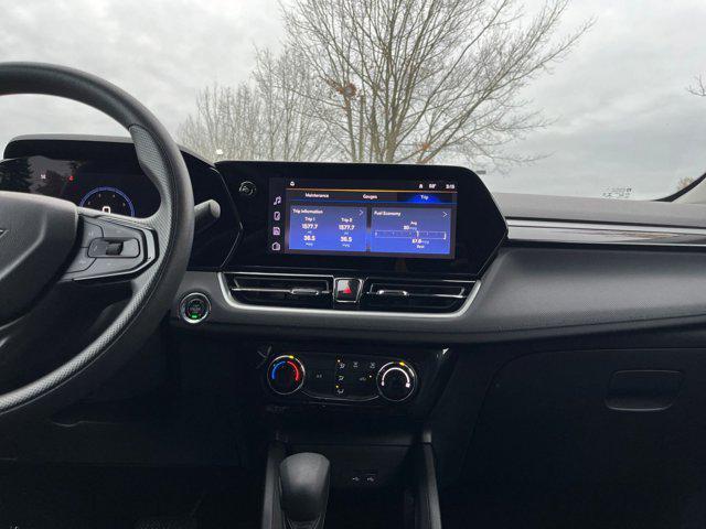 used 2025 Chevrolet TrailBlazer car, priced at $21,400