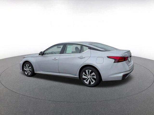 used 2023 Nissan Altima car, priced at $17,932