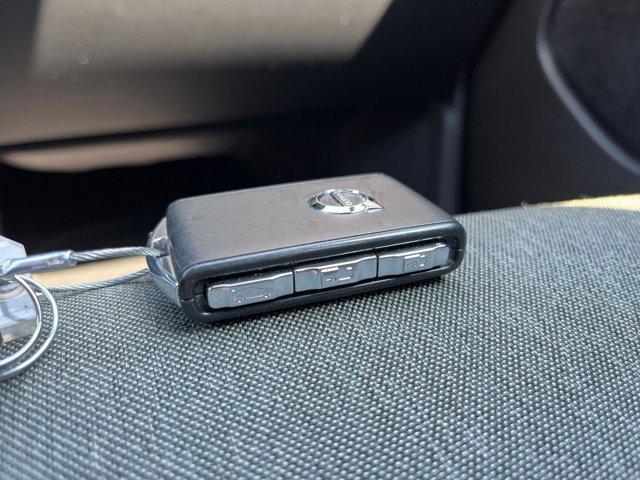 used 2024 Volvo XC40 car, priced at $24,881