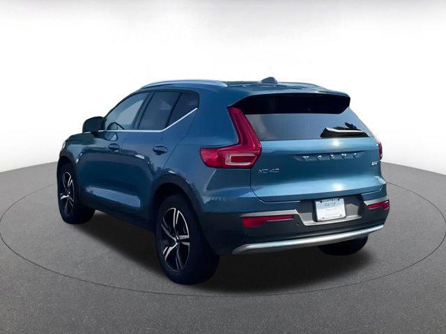 used 2024 Volvo XC40 car, priced at $23,860
